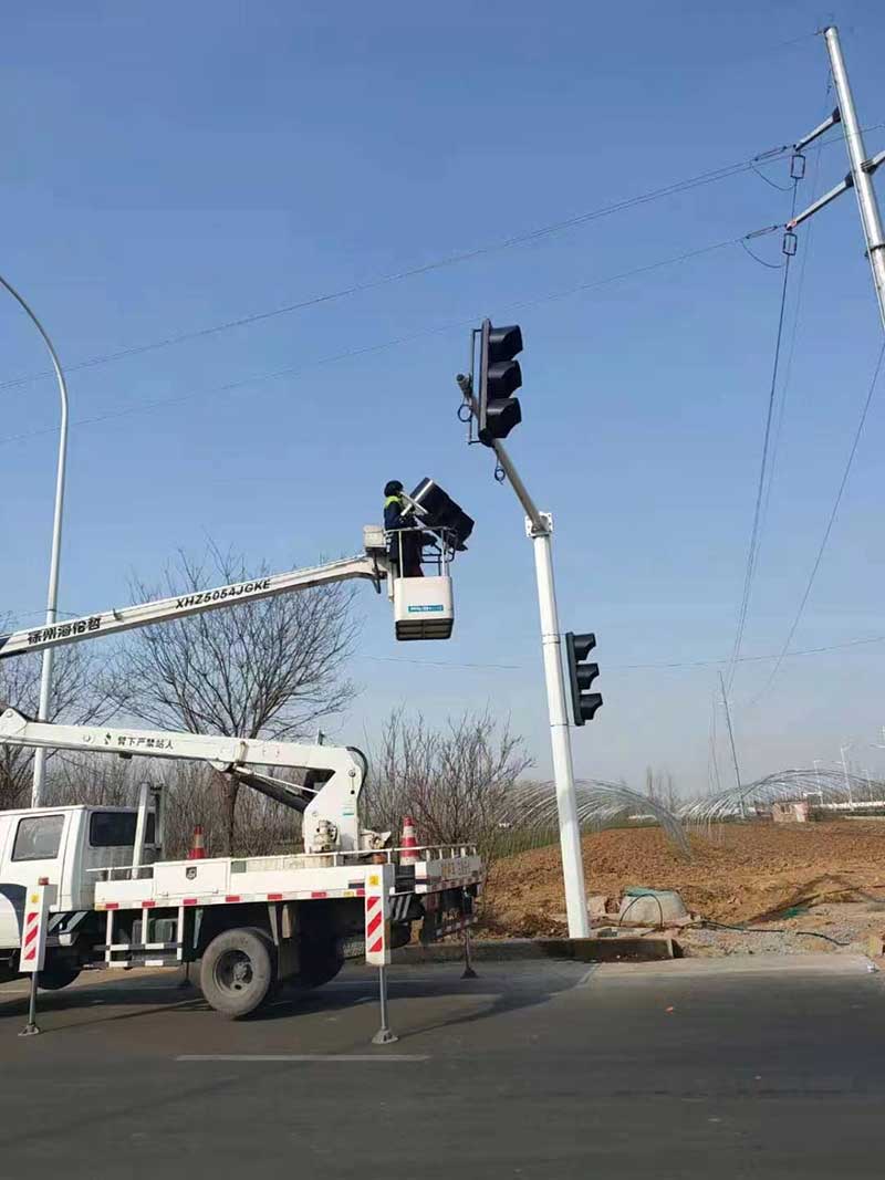 信号灯杆、红绿灯杆